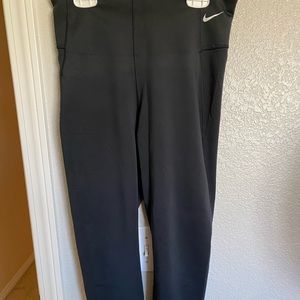 Nike dri fit leggings